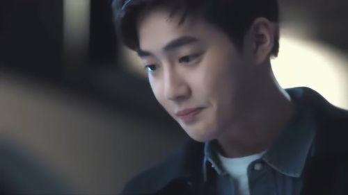 富贵男在线观看,在线观看，揭开财富背后的故事