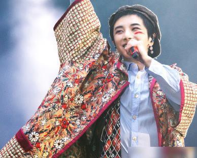 娱乐圈向来是吃瓜的地方吗,全民“吃瓜”的欢乐盛宴