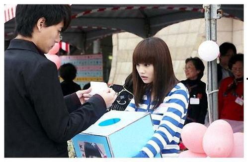 换换爱电视剧在线观看,浪漫爱情故事，甜蜜邂逅等你来见证