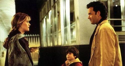 电影与我同眠在线观看,电影与我同眠惊悚在线揭秘